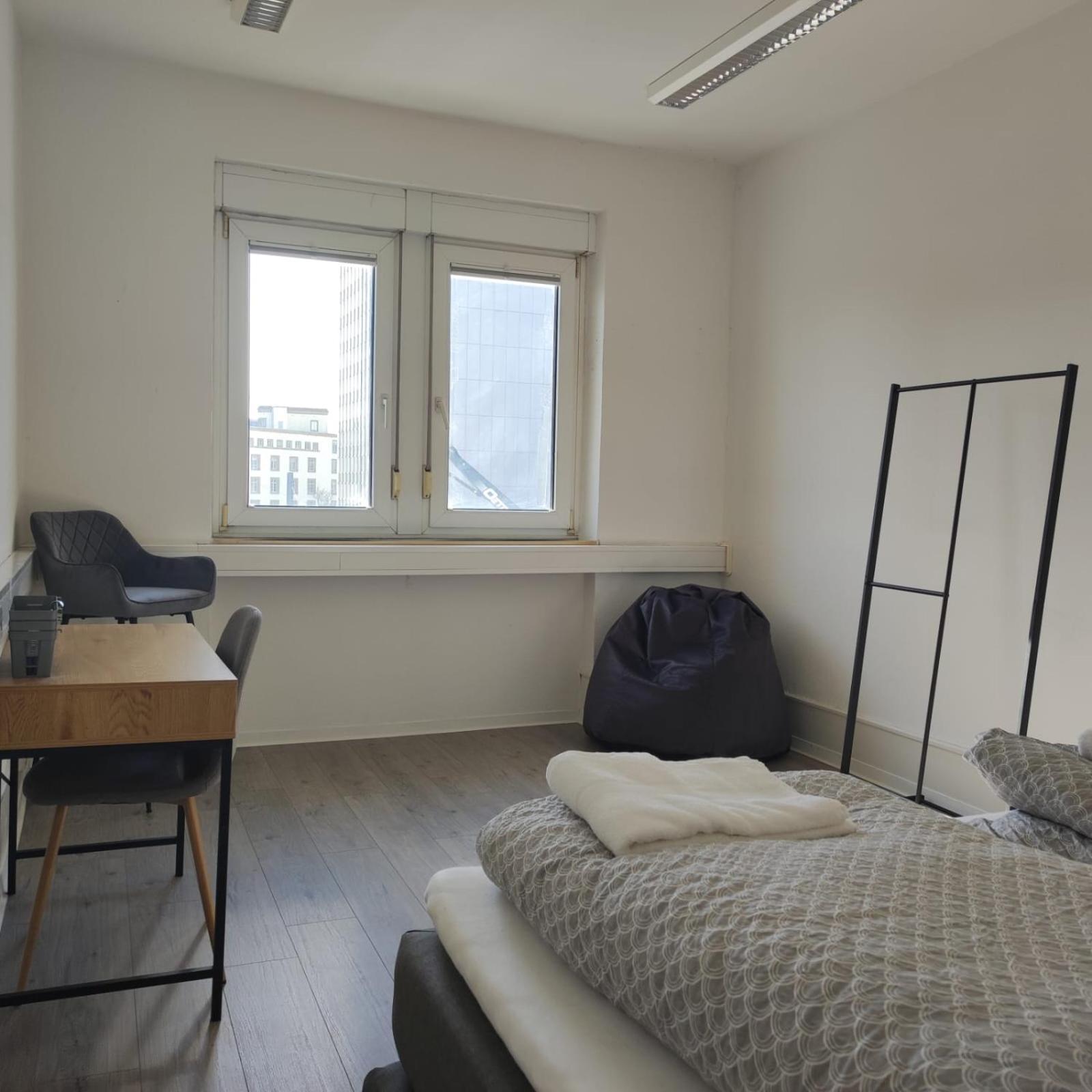 Simplex Apartments Am Ettlinger Tor Spacious Karlsruhe Buitenkant foto