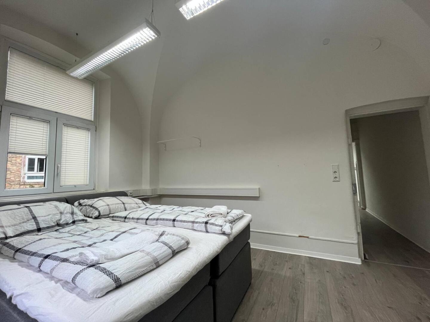 Simplex Apartments Am Ettlinger Tor Spacious Karlsruhe Buitenkant foto
